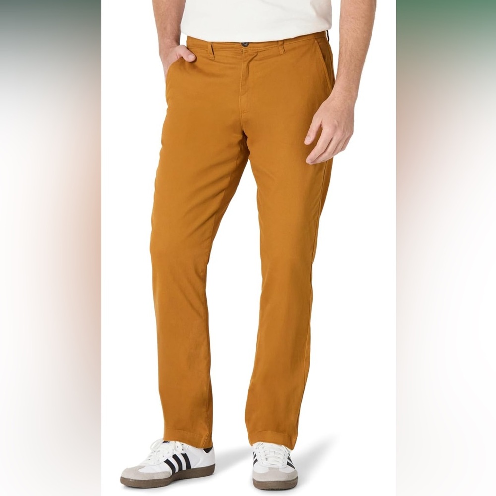 Amazon Essentials Men's Athletic-Fit Casual Stretch Chino Pant